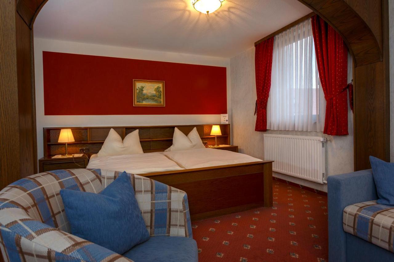 Hotel Gondel Altenkunstadt Екстериор снимка