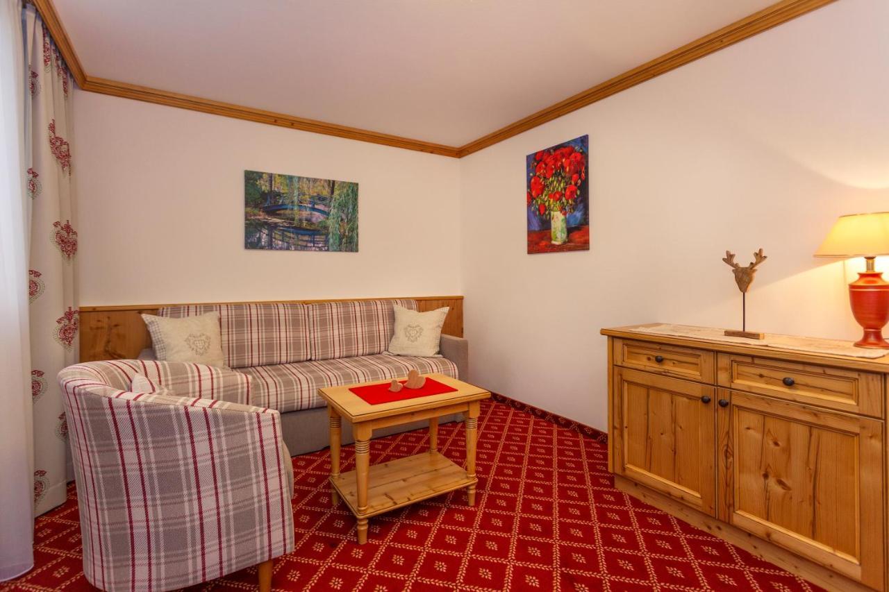 Hotel Gondel Altenkunstadt Екстериор снимка