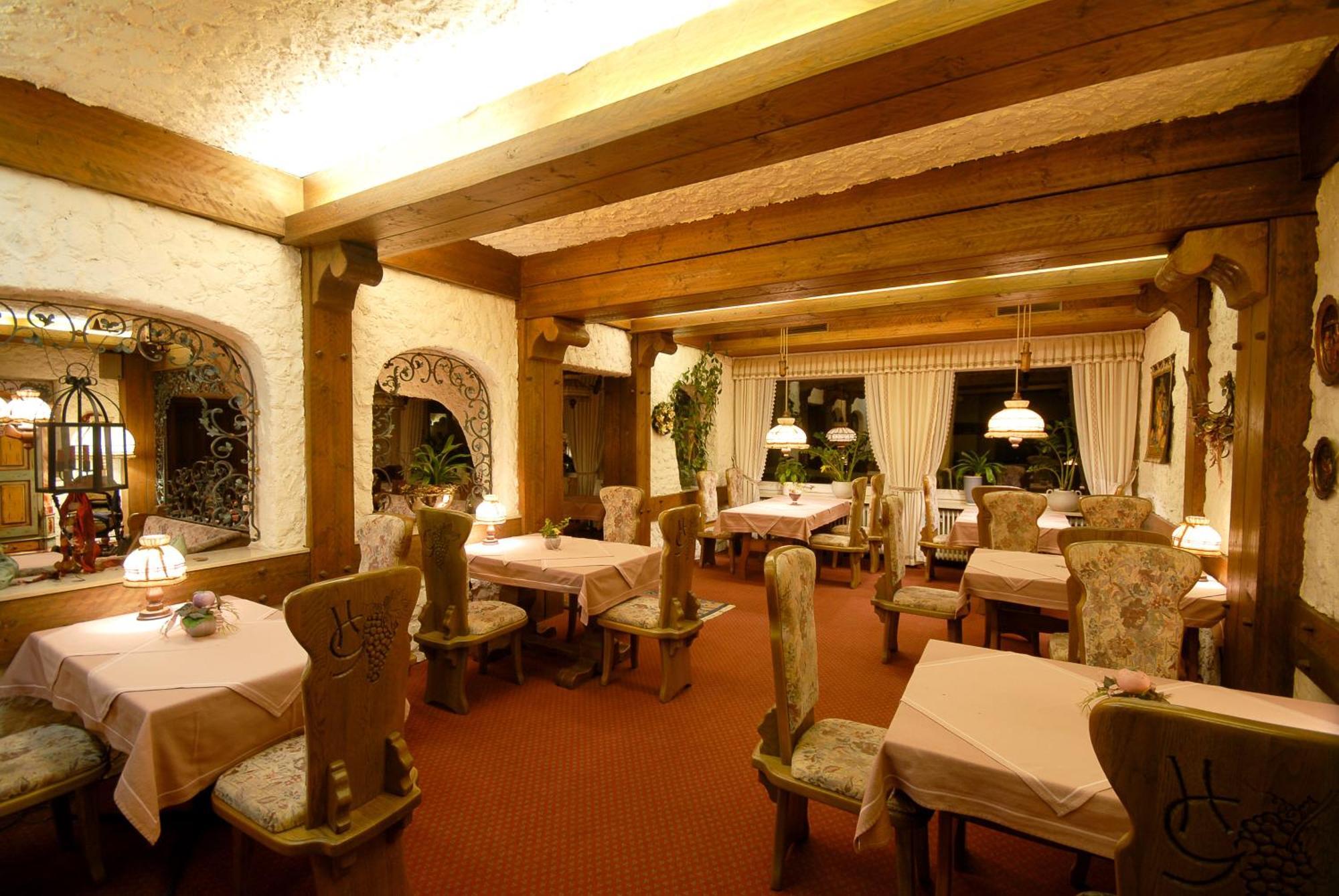 Hotel Gondel Altenkunstadt Екстериор снимка
