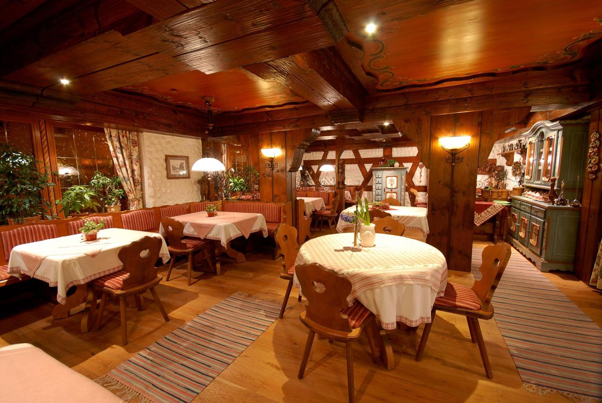 Hotel Gondel Altenkunstadt Екстериор снимка