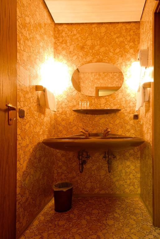 Hotel Gondel Altenkunstadt Стая снимка