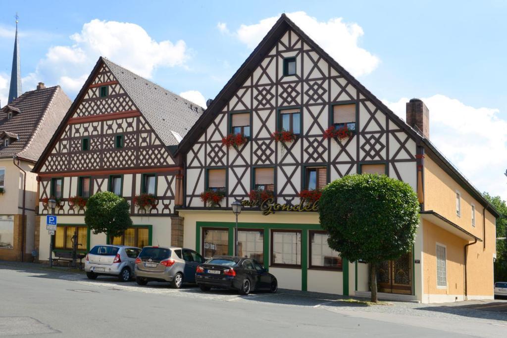 Hotel Gondel Altenkunstadt Екстериор снимка
