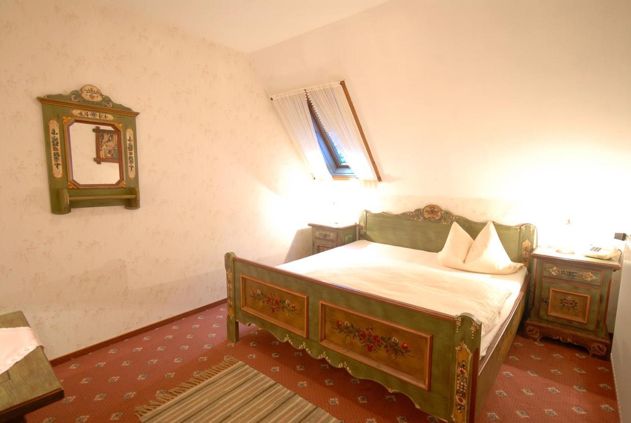Hotel Gondel Altenkunstadt Екстериор снимка